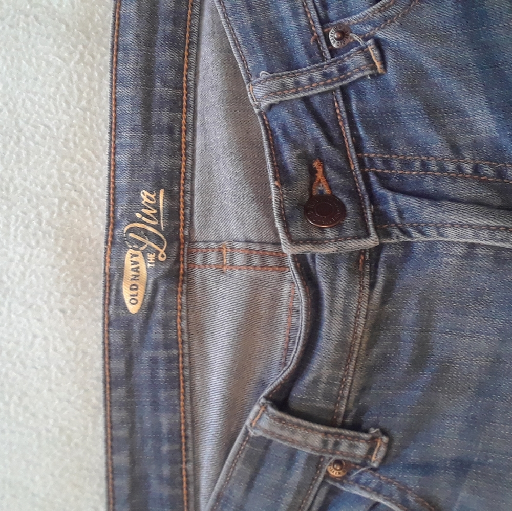 Old navy jeans - Picture 4 of 4